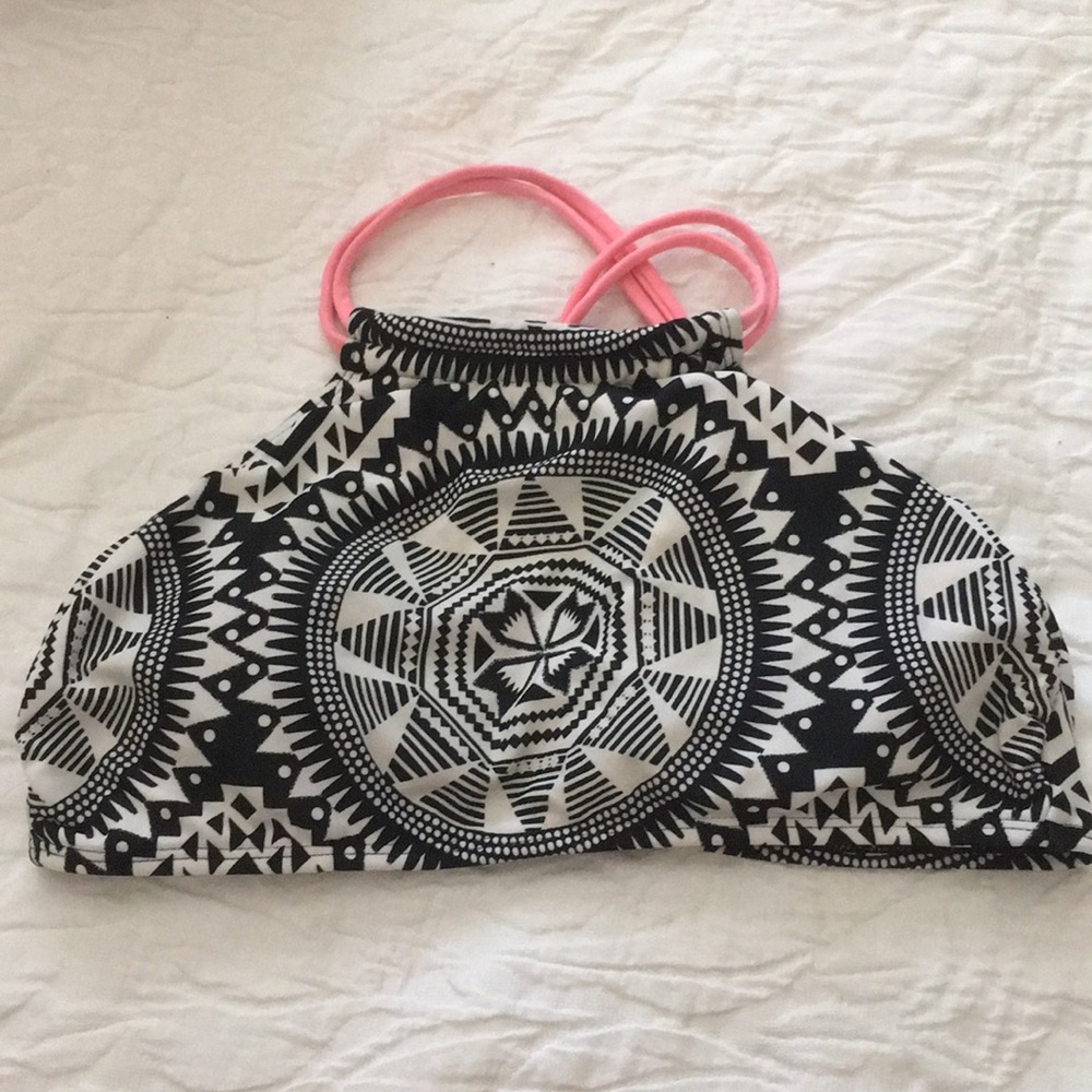 M Swimsuit top, super cute!!